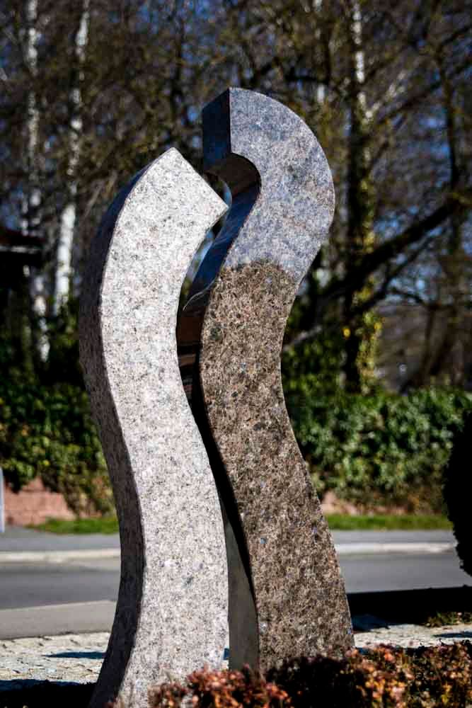 Volz Naturstein Sindelfingen - Grabsteine Referenzen 6